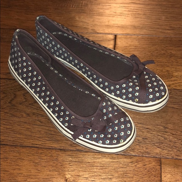 Old Navy Shoes - 💁🏼♀️ Old navy women’s flats 💁🏼♀️